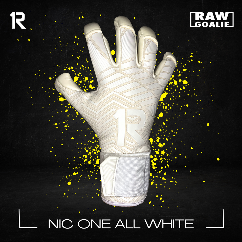 NIC ONE All White 7° Generación | Guantes de arquero profesionales Raw Goalie | Látex Contact alemán 4 mm