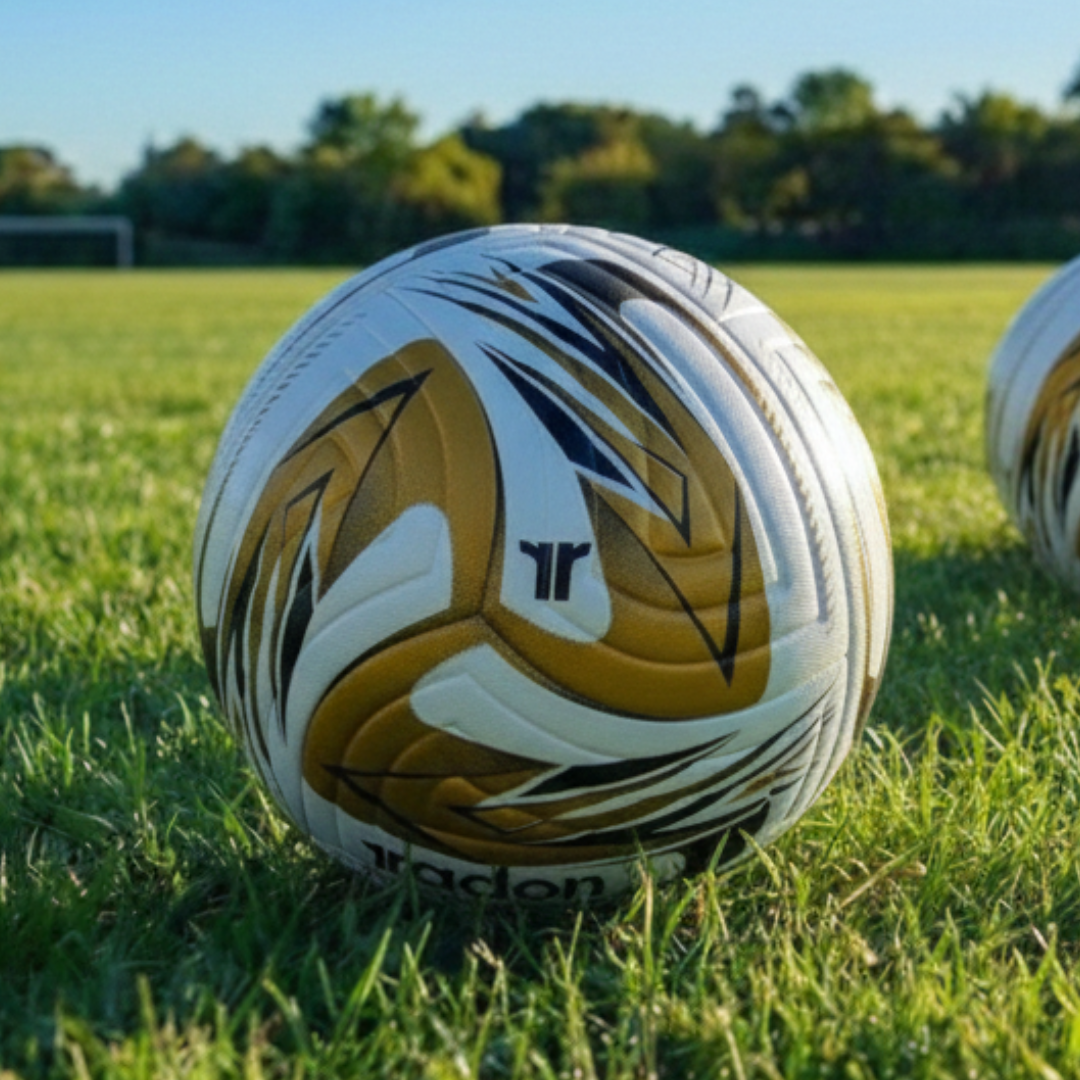 Balón de fútbol profesional todoterreno RADON dorado