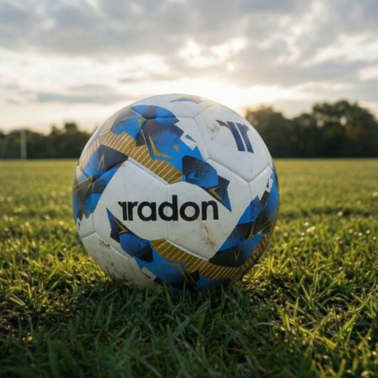 Balón de fútbol profesional RADON Celeste