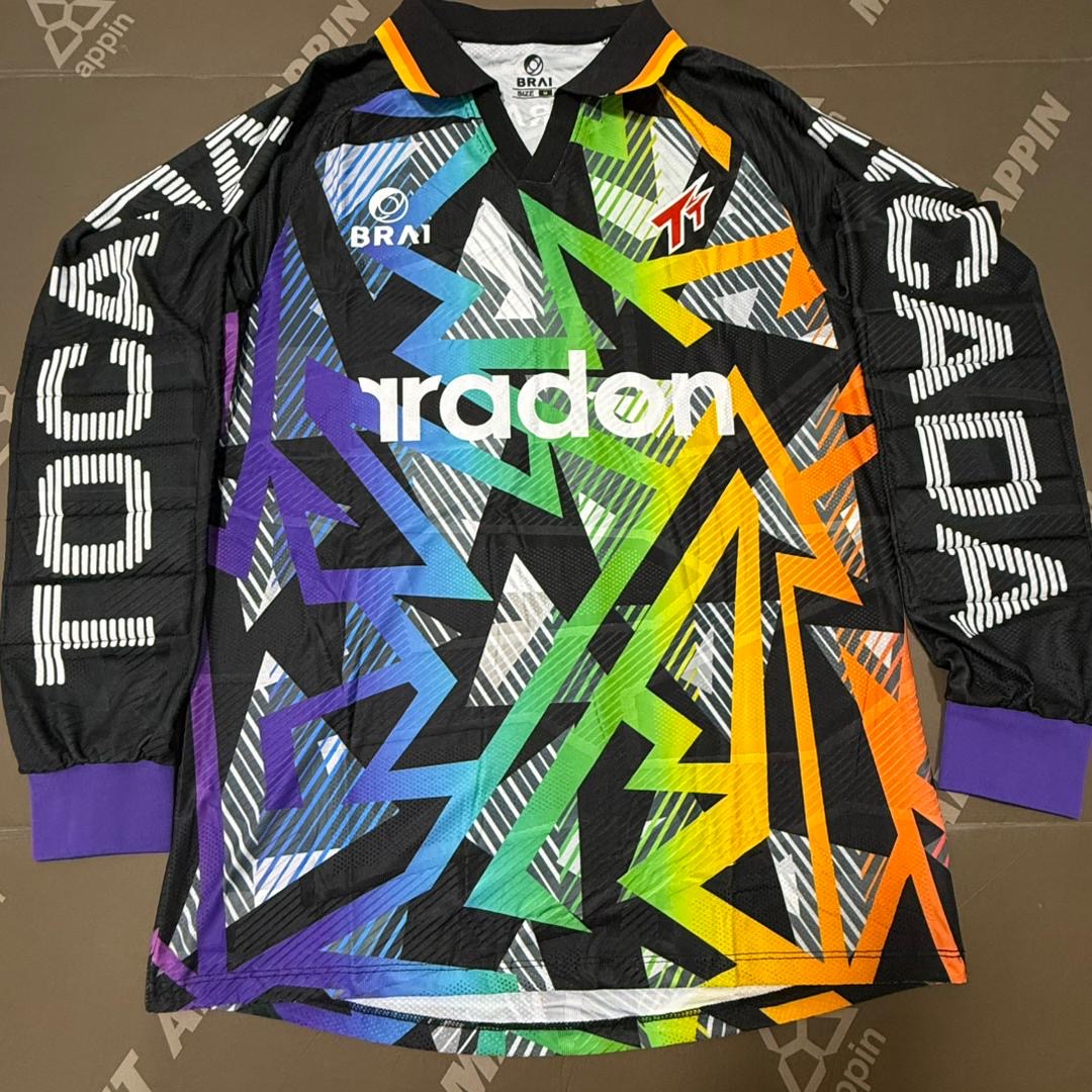 CAMISETA RETRO TOCADA TAPADA 2° EDICIÓN | RADON X RAW GOALIE BATALLAS